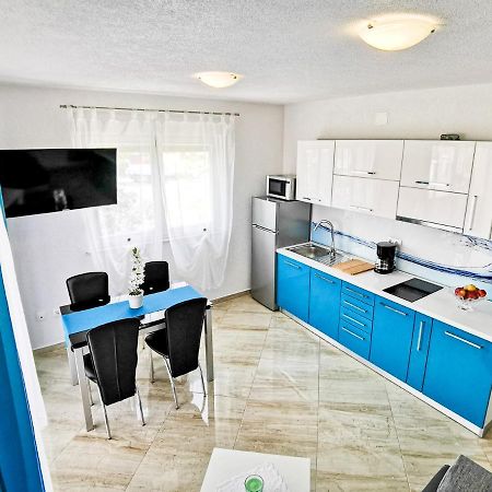 Apartmán App La Vita E Bella - Azzurro Punat Exteriér fotografie